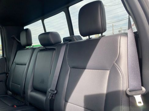 Used 2025 Ford F150 Lariat w/ Equipment Group 502A High image 32