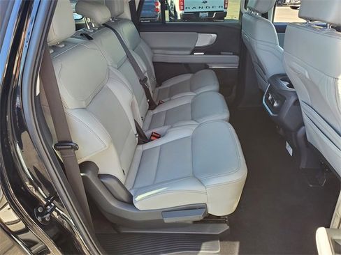 Certified 2025 Ford Expedition Max Active image 17