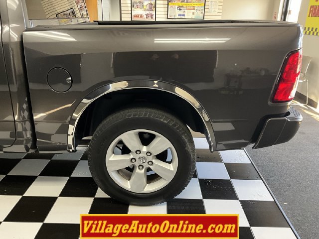 Used 2014 RAM 1500 Express AWD/4WD image 11