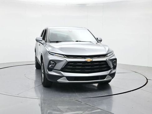 Used 2024 Chevrolet Blazer LT w/ LPO, Floor Liner Package FWD image 4