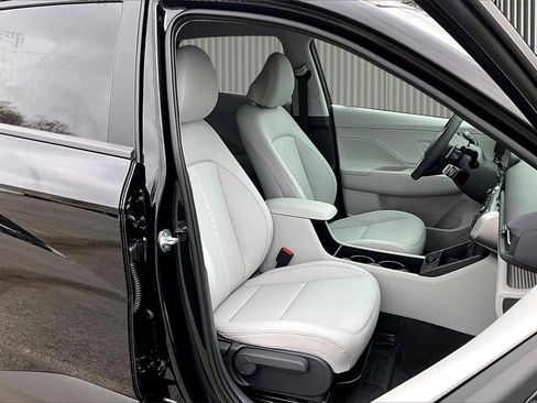 New 2026 Hyundai Kona SEL Premium image 8