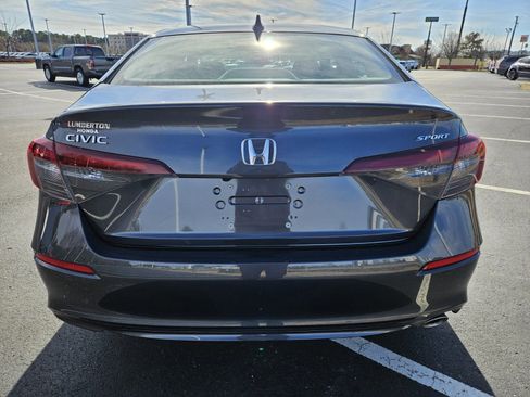 Used 2025 Honda Civic Sport image 6