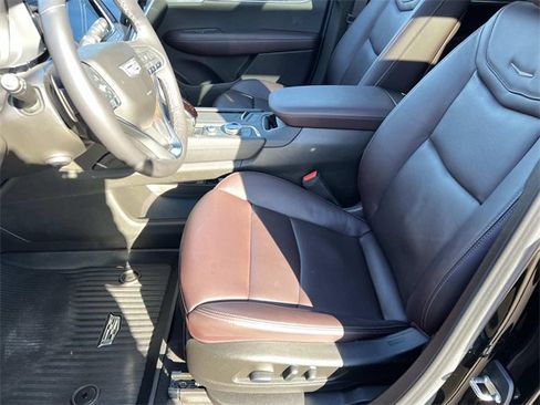 Certified 2023 Cadillac XT6 Premium Luxury image 19
