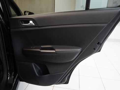 Used 2017 Kia Sportage LX w/ LX Popular Package image 27