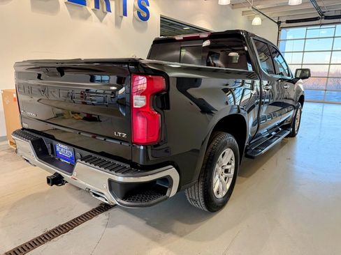 Used 2020 Chevrolet Silverado 1500 LTZ w/ LTZ Plus Package image 3