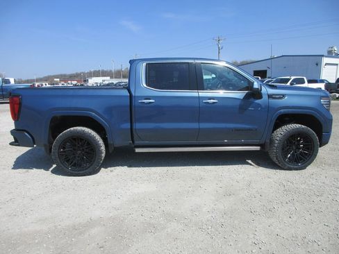 New 2026 GMC Sierra 1500 Denali Ultimate image 3