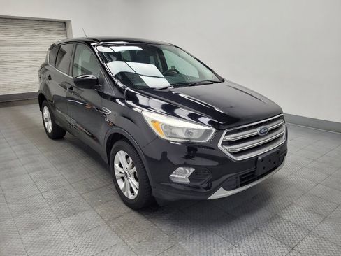 Used 2017 Ford Escape SE FWD image 13