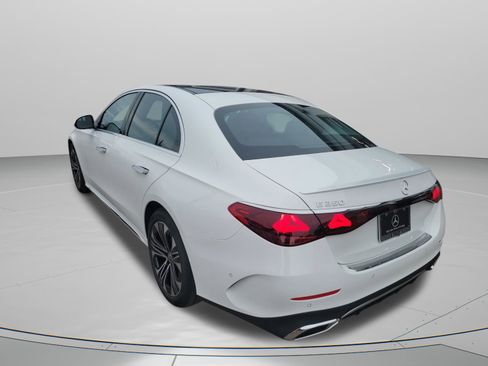 New 2026 Mercedes-Benz E 350 Sedan image 3