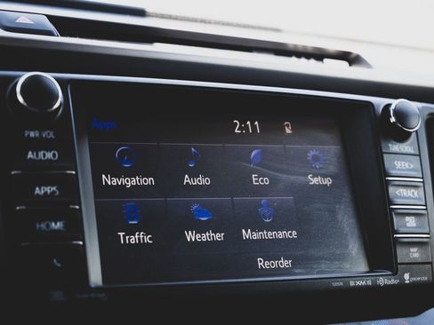 Used 2018 Toyota RAV4 Limited w/ Advanced Technology Package AWD/4WD image 14