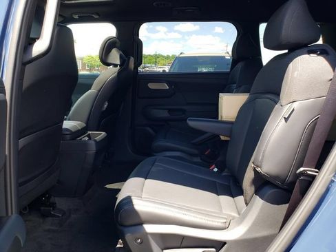 New 2027 Kia Telluride S w/ Towing Package AWD/4WD image 7