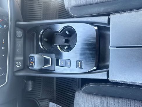 Used 2021 Nissan Rogue S image 27