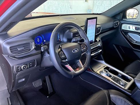 Used 2023 Ford Explorer ST w/ Equipment Group 401A image 17