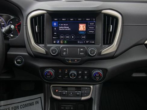 Used 2023 GMC Terrain Denali w/ Denali Premium Package AWD/4WD image 23