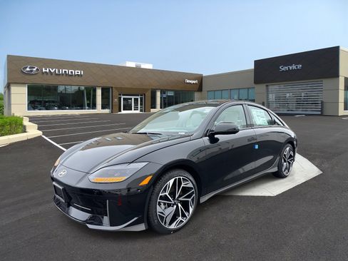 New 2025 Hyundai Ioniq 6 Limited image 1