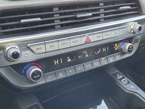 Used 2021 Kia Telluride EX w/ Towing Package image 28