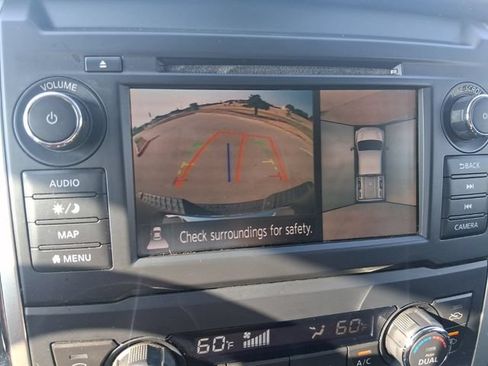Used 2019 Nissan Titan PRO-4X w/ Pro-4x Convenience Package AWD/4WD image 17