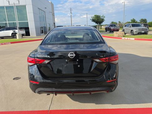 Used 2025 Nissan Sentra S FWD image 5