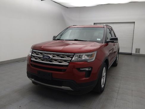Used 2018 Ford Explorer XLT w/ Equipment Group 201A FWD image 15