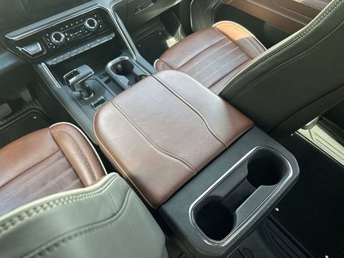 Certified 2025 GMC Sierra 1500 Denali Ultimate AWD/4WD image 25