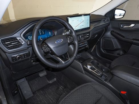 New 2025 Ford Escape ST-Line Elite w/ Tech Pack #2 image 21