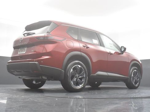 New 2026 Nissan Rogue SV w/ SV Premium Package image 31