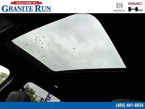 New 2026 GMC Acadia AT4 w/ Luxury Package image 9