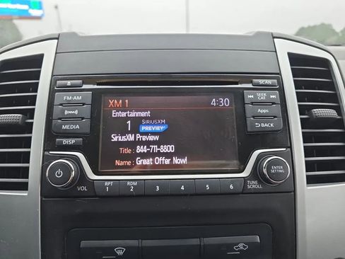 Used 2016 Nissan Frontier Desert Runner image 27