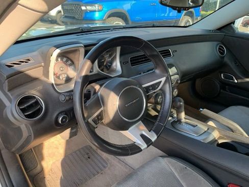 Used 2010 Chevrolet Camaro LT image 15