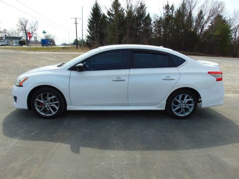 Used 2015 Nissan Sentra SR image 5