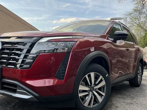 New 2026 Nissan Pathfinder SL AWD/4WD image 33