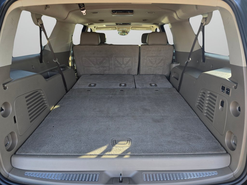 Used 2019 GMC Yukon XL SLT w/ Open Road Package AWD/4WD image 22