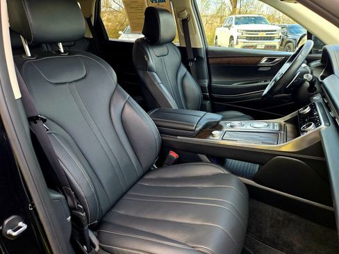 Used 2022 Genesis GV80 3.5T w/ Cargo Package image 26