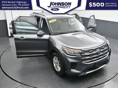 Certified 2025 Ford Explorer Active AWD/4WD image 37