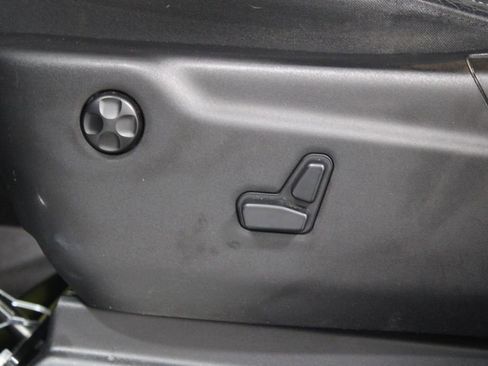 Used 2015 Jeep Grand Cherokee Limited image 22