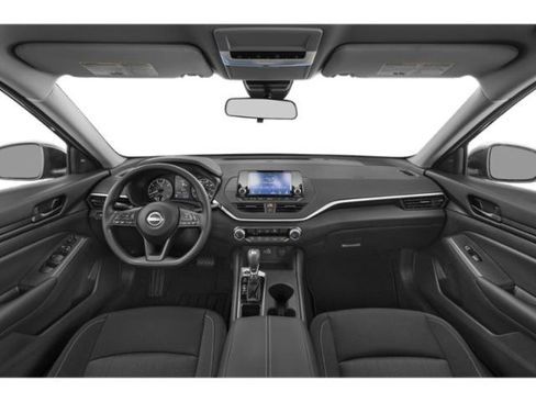 Used 2024 Nissan Altima 2.5 S FWD image 11