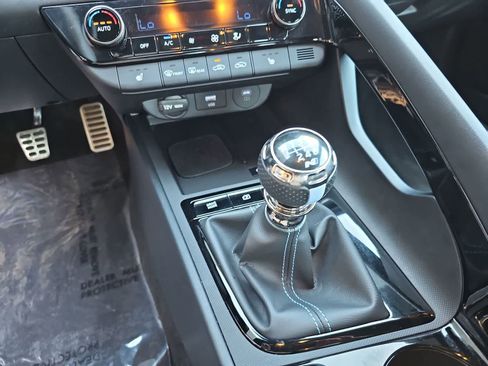 Certified 2025 Hyundai Elantra N image 21