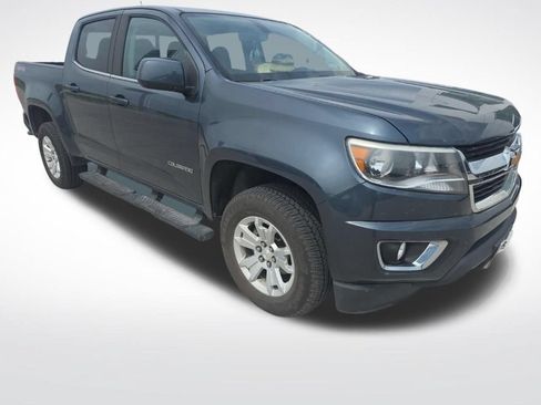 Used 2019 Chevrolet Colorado LT w/ LT Convenience Package AWD/4WD image 9