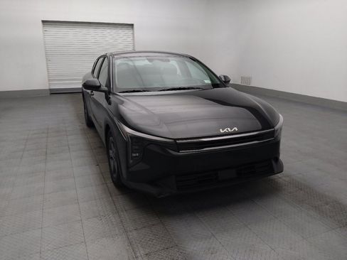 Used 2025 Kia K4 FWD image 14