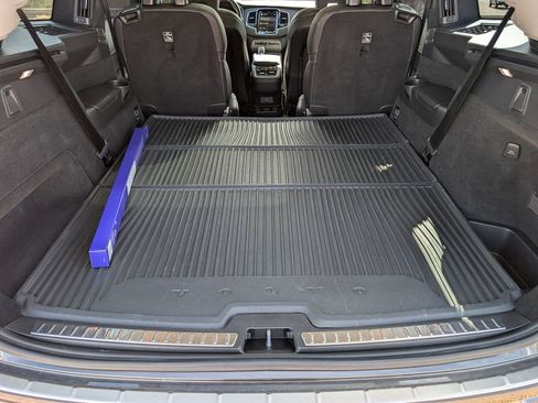 Used 2024 Volvo XC90 B6 Ultimate image 28