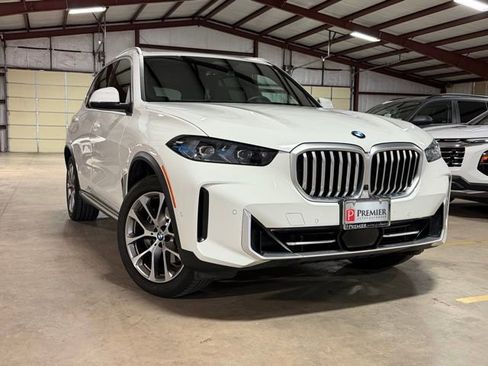 Used 2026 BMW X5 sDrive40i RWD image 1