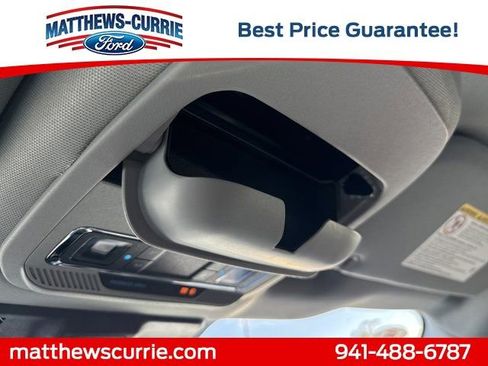 New 2026 Ford F250 Lariat w/ Black Appearance Package image 23