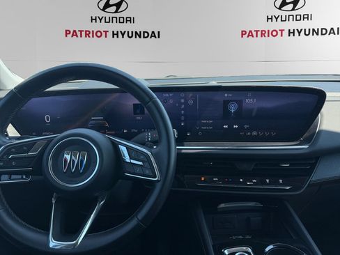 Used 2024 Buick Envision Preferred AWD/4WD image 10