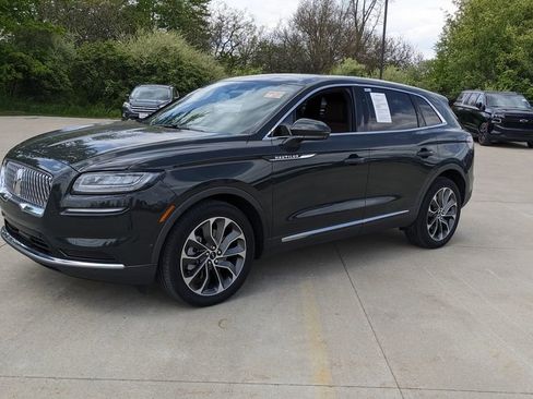 Used 2023 Lincoln Nautilus Reserve w/ Equipment Group 201A AWD/4WD image 7