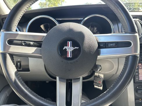 Used 2007 Ford Mustang GT Premium RWD image 10
