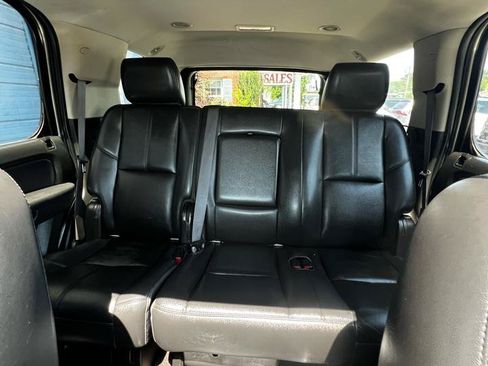 Used 2013 Chevrolet Tahoe LT w/ Luxury Package AWD/4WD image 26