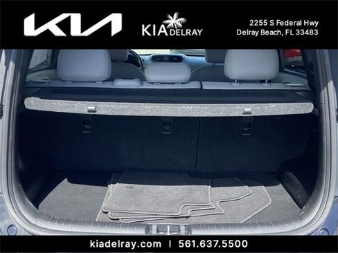 Used 2016 Kia Soul + image 8
