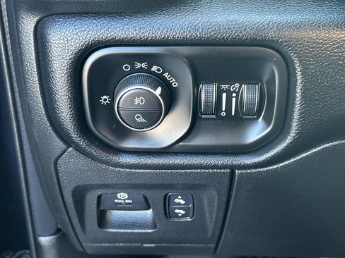 Used 2021 RAM 1500 Laramie w/ Laramie Southwest Edition image 37