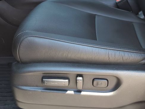 Used 2018 Honda Pilot Elite image 14