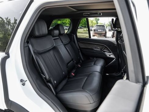 New 2026 Land Rover Range Rover SE AWD/4WD image 43