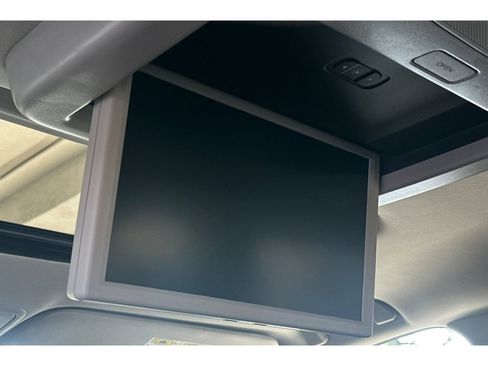 New 2026 Honda Odyssey Elite image 18